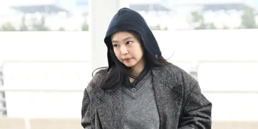 Airport Fashion Jennie BLACKPINK Berangkat ke Taiwan untuk Golden Disc Awards