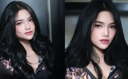 Fuji Tampil Sempurna Dengan Makeup Flawless, Kecantikan Maksimal Dengan Rambut Panjang