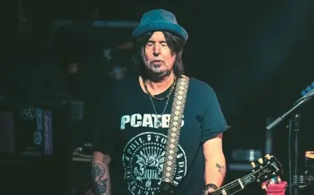 Kabar Duka: Phil Campbell Gitaris Motorhead Meninggal Dunia di Usia 64 Tahun